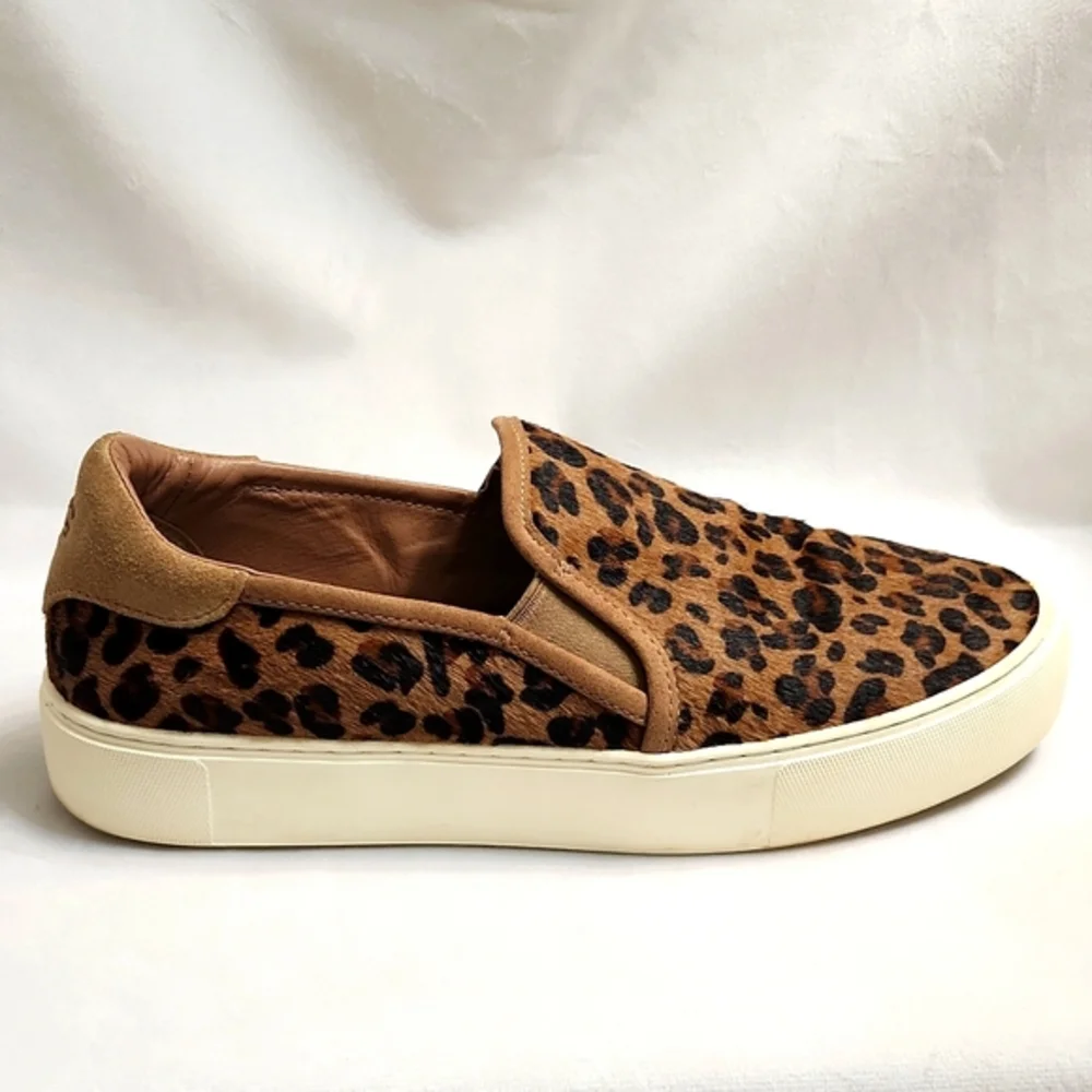 UGG Leopard Print Slip-on shoes (womens size 10)